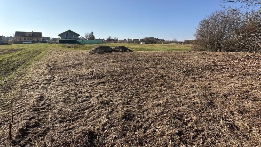 PREDAJ: Investičné pozemky, 2106 m2, Šenkvice