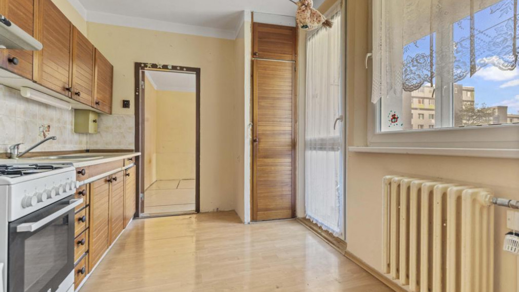 3 izbový byt 69,6m2 pôvodný stav- Ipeľská, Bratislava - Podunajské Biskupice, Dolné Hony