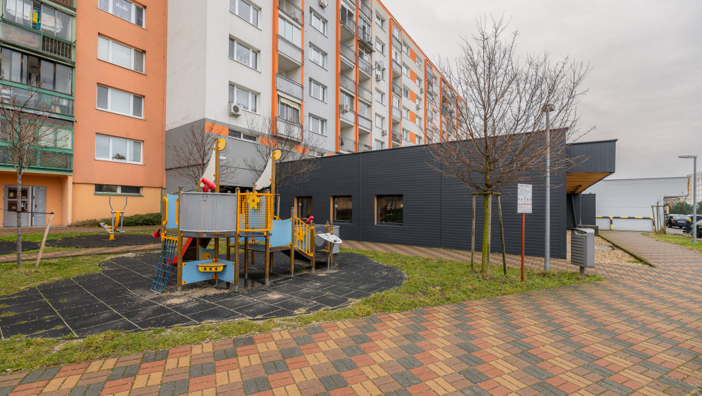 PREDANÉ - PREDAJ: 2 izbový byt, 55 m2, Pezinok