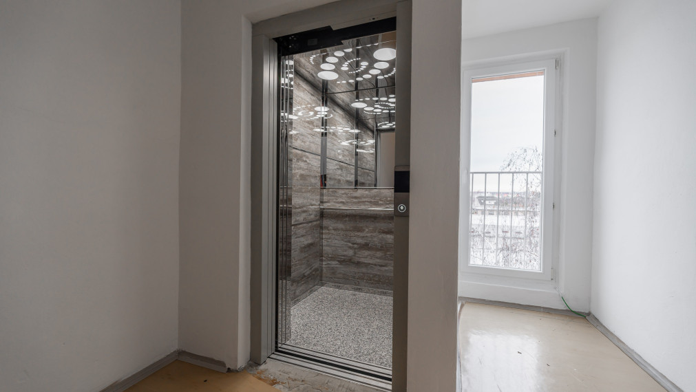 PREDANÉ - PREDAJ: 2 izbový byt, 55 m2, Pezinok