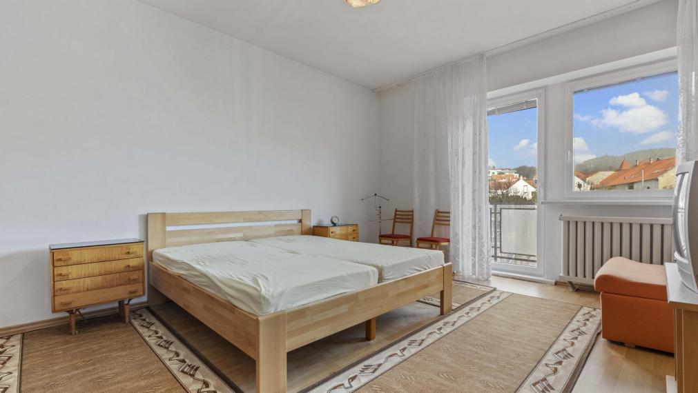 Predané-rodinný dom na predaj vo Svätom Jure, minútu od námestia, 340 000€