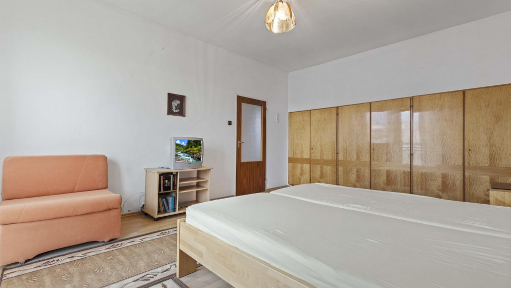 Predané-rodinný dom na predaj vo Svätom Jure, minútu od námestia, 340 000€