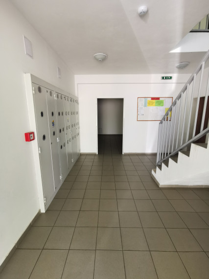 REZERVOVANÉ-PREDAJ: garsónka so záhradkou a parkovacím státím, 31 m2, Tehelná 5, Pezinok