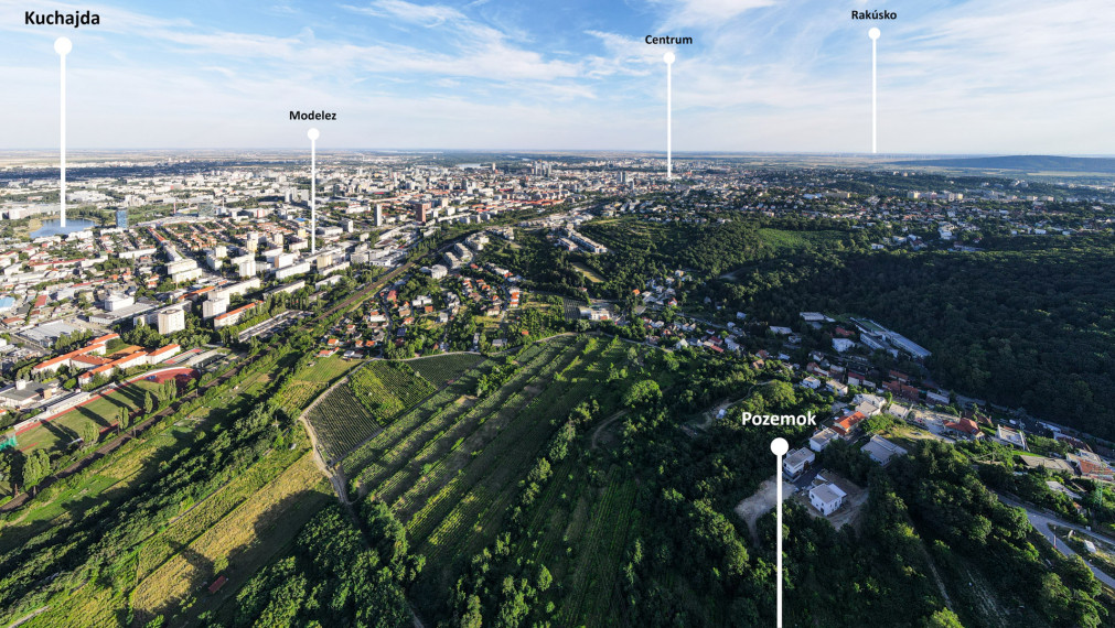 PREDAJ: investičný pozemok s možnosťou budúcej výstavby, 2883 m2, BA - Ahoj Briežky