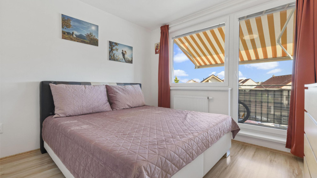 Predané - NOVOSTAVBA - Trojizbový byt s balkónom na Rulandskej ulici vo Svätom Jure