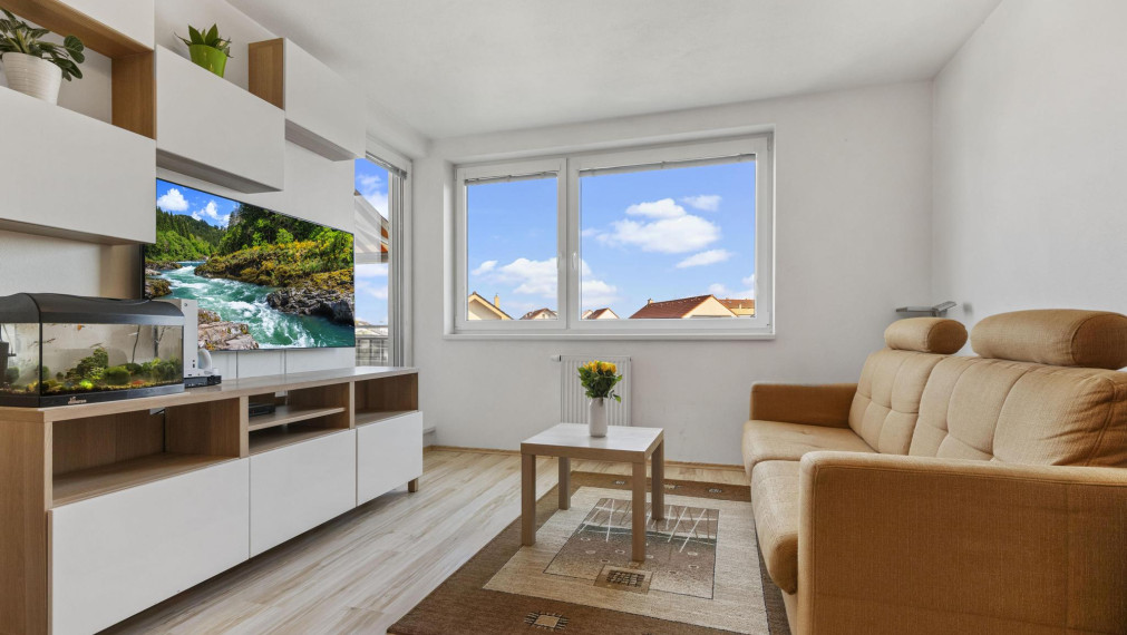 Predané - NOVOSTAVBA - Trojizbový byt s balkónom na Rulandskej ulici vo Svätom Jure