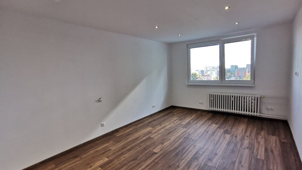 PRENAJATÉ-PRENÁJOM: 1 - izbový byt, 35,70 m2, Baltská 1, Bratislava - Podunajské Biskupice