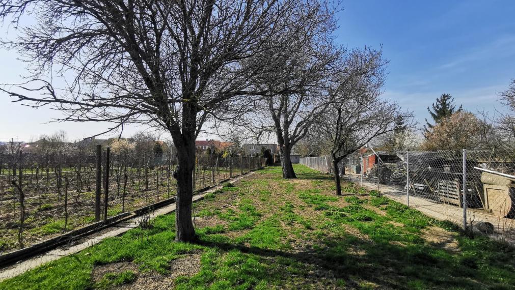 PREDAJ: Stavebný pozemok, 761 m2, Modranská 7, Šenkvice