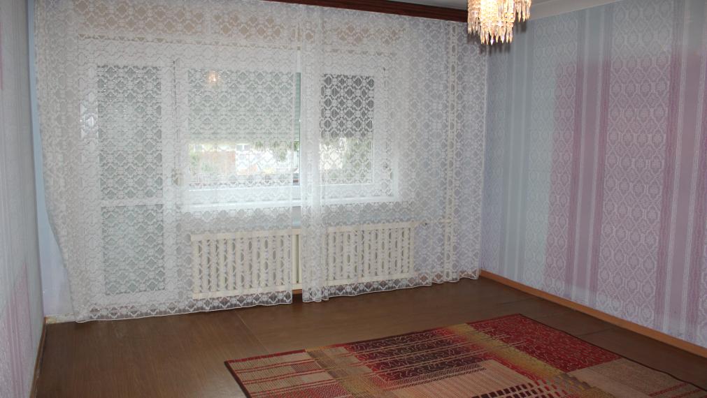 PREDANÝ - ZNÍŽENÁ CENA!!! PREDAJ: Priestranný dvojposchodový rodinný dom s veľkým pozemkom