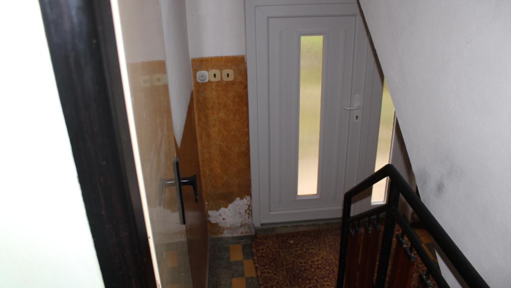 PREDANÝ - ZNÍŽENÁ CENA!!! PREDAJ: Priestranný dvojposchodový rodinný dom s veľkým pozemkom