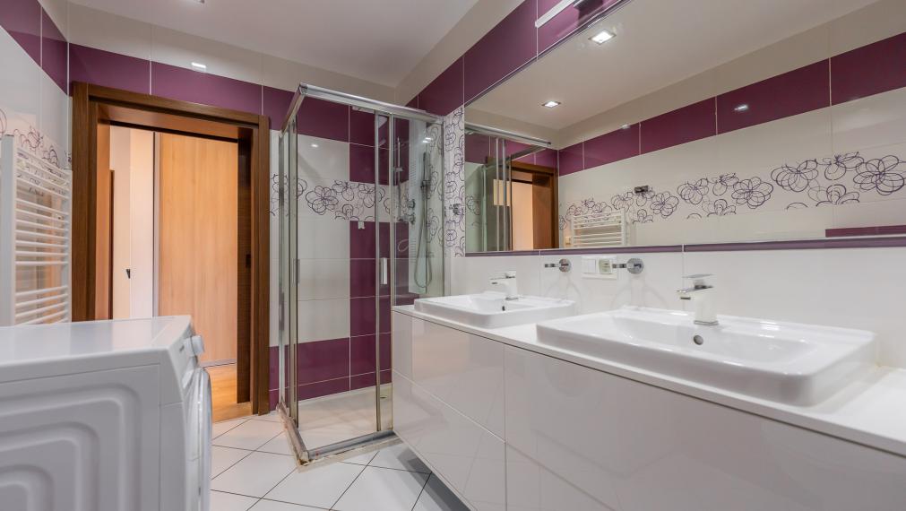 PREDANÉ-PREDAJ: 3 izbový byt, 68 m2, záhrada, parkovacie miesto, Rovinka