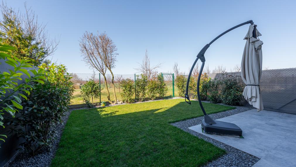 PREDANÉ-PREDAJ: 3 izbový byt, 68 m2, záhrada, parkovacie miesto, Rovinka