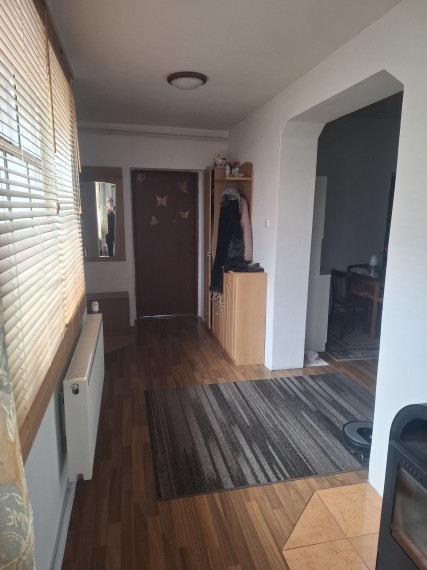 PREDAJ - Rodinný dom v obci Jablonec