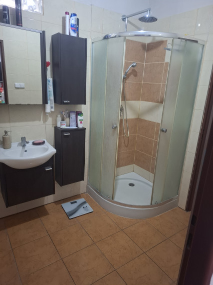 PREDAJ - Rodinný dom v obci Jablonec