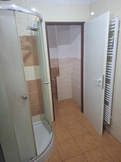 PREDAJ - Rodinný dom v obci Jablonec