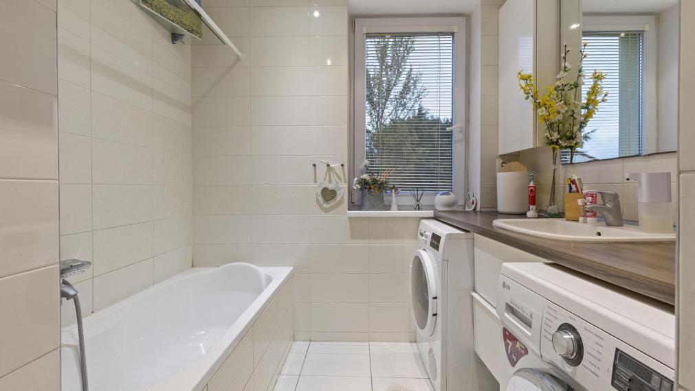 Zariadený 3 izb. byt 74m², murovaný dom - Trnavská, Pezinok