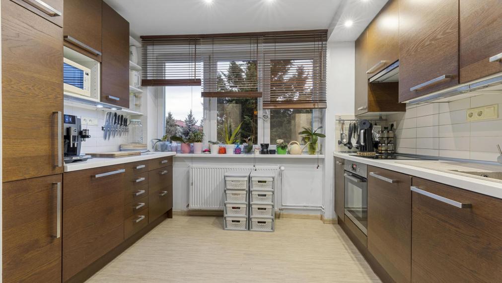 Zariadený 3 izb. byt 74m², murovaný dom - Trnavská, Pezinok