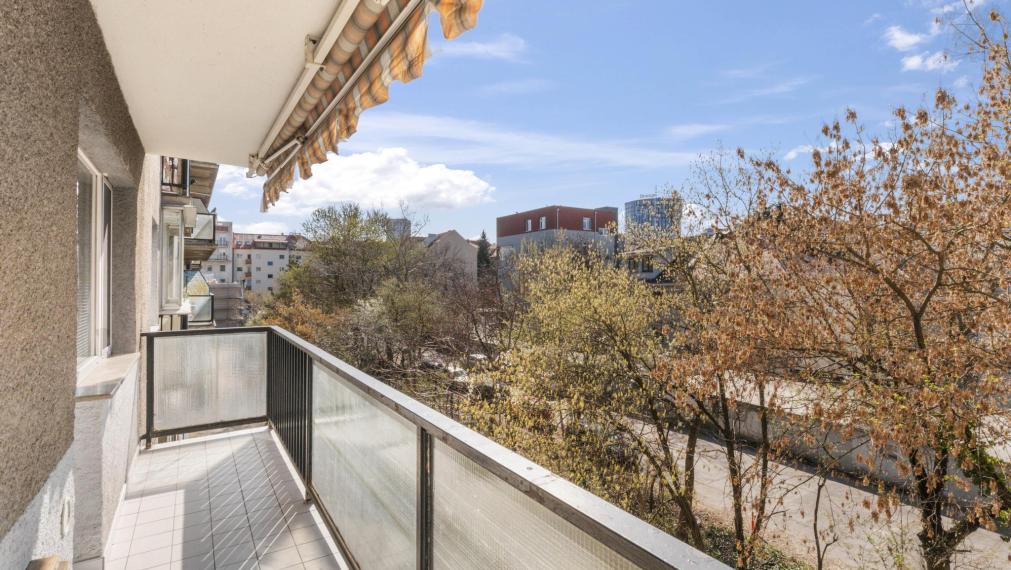 Ticho, kľud a centrum - 3 izb. byt Robotnícka, Bratislava