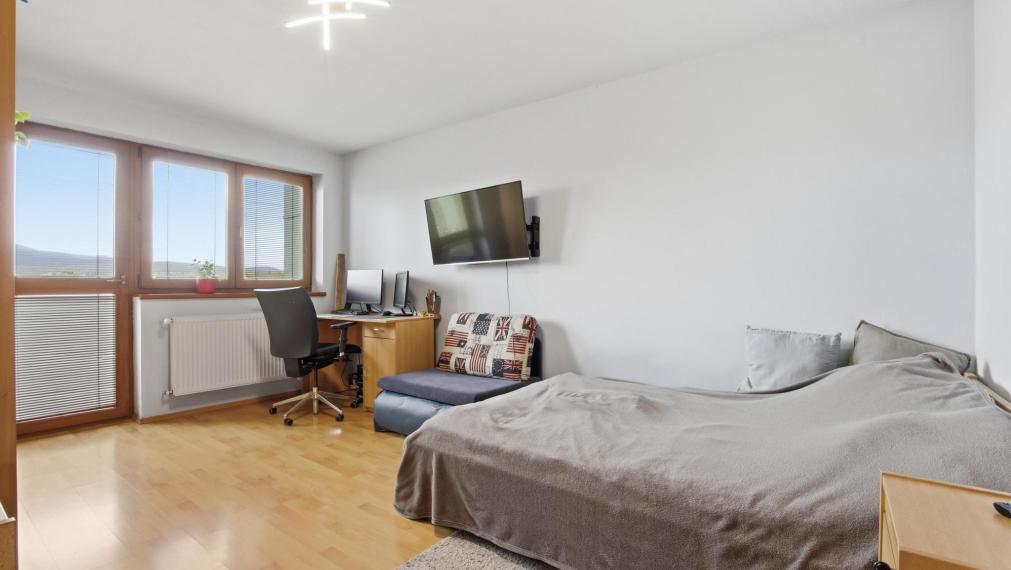Zariadený 4 izb. byt 141m², murovaný dom - Trnavská, Pezinok