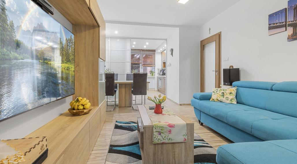 Zariadený 3 izb. byt 74m², murovaný dom - Trnavská, Pezinok