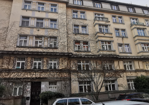 PRENAJATÉ - PRENÁJOM: 3,5- izbový byt, 92 m2, Klemensova 6, Bratislava- Staré mesto