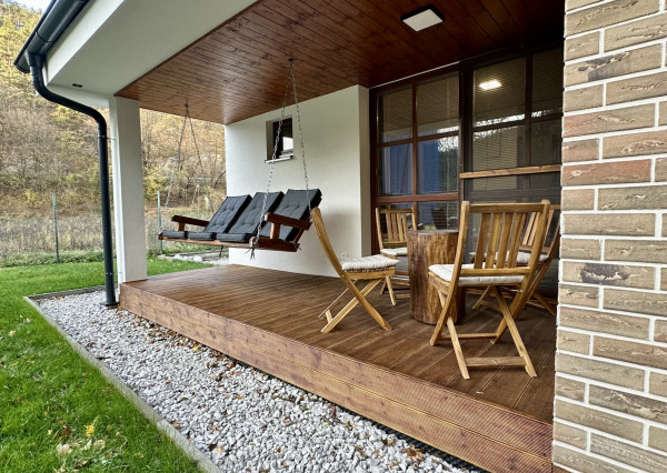 PREDAJ: štýlová moderná chata, 55 m2, Hrnčeková dolina (Buková)