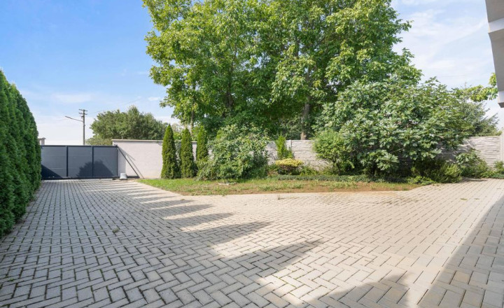 4 izbový rodinný dom - pozemok 675m² Dolné Dubové, Trnava - fotografia 20