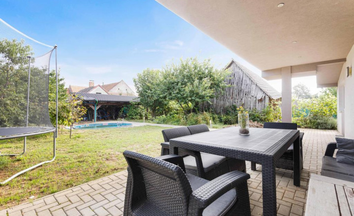 4 izbový rodinný dom - pozemok 675m² Dolné Dubové, Trnava - fotografia 6