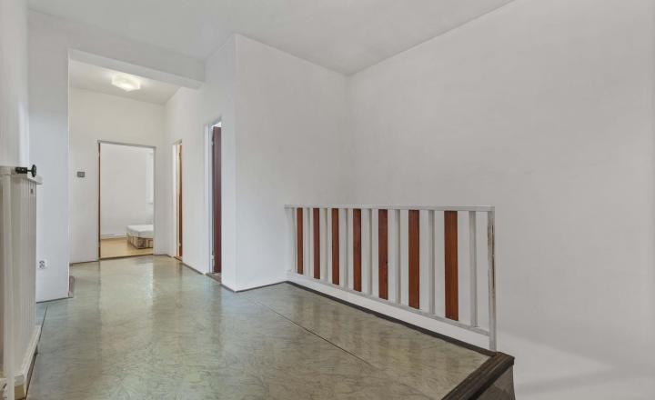 Predané-rodinný dom na predaj vo Svätom Jure, minútu od námestia, 340 000€ - fotografia 9