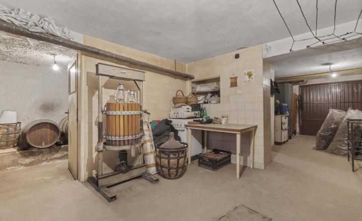 Predané-rodinný dom na predaj vo Svätom Jure, minútu od námestia, 340 000€ - fotografia 18