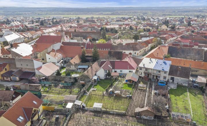 Predané-rodinný dom na predaj vo Svätom Jure, minútu od námestia, 340 000€ - fotografia 22