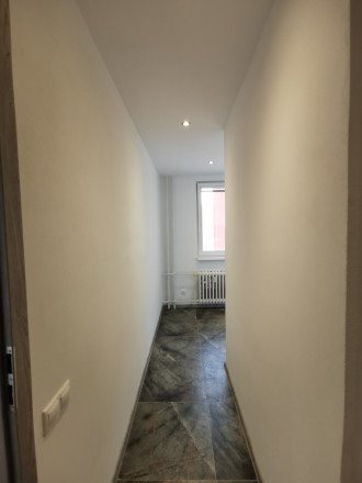 PRENAJATÉ-PRENÁJOM: 1 - izbový byt, 35,70 m2, Baltská 1, Bratislava - Podunajské Biskupice - fotografia 4