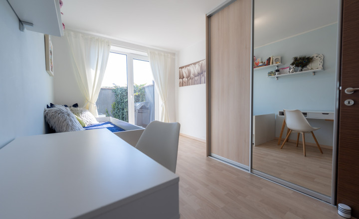 PREDANÉ-PREDAJ: 3 izbový byt, 68 m2, záhrada, parkovacie miesto, Rovinka - fotografia 13