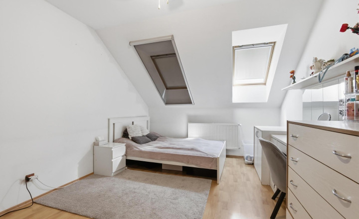 Zariadený 4 izb. byt 141m², murovaný dom - Trnavská, Pezinok - fotografia 4