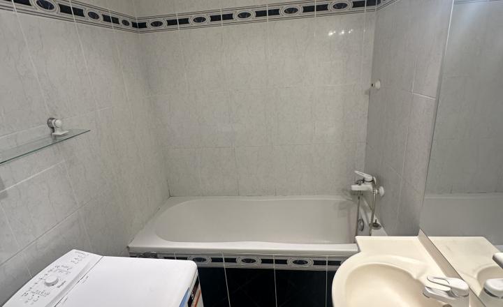 PREDANÉ-PREDAJ: 3 izbový byt, 64 m2, Bratislava - Karlova Ves - fotografia 12