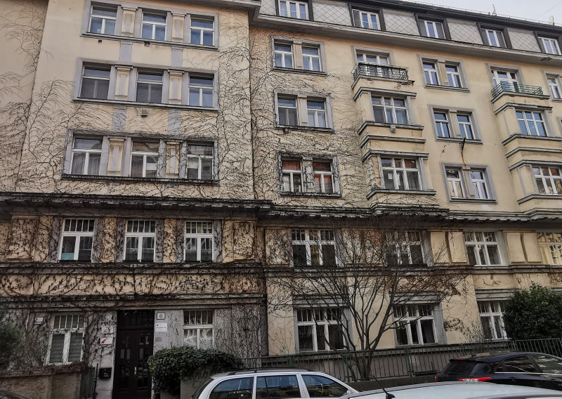 PRENAJATÉ - PRENÁJOM: 3,5- izbový byt, 92 m2, Klemensova 6, Bratislava- Staré mesto